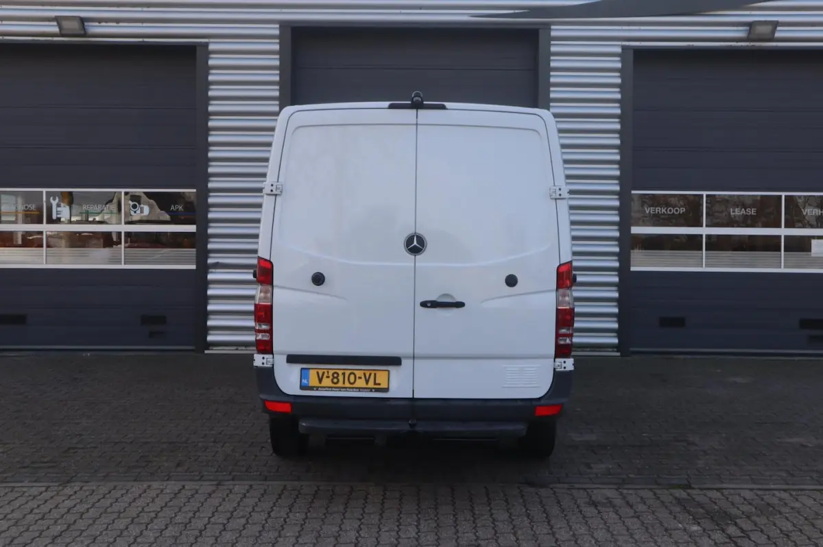 313 2.2 CDI 366