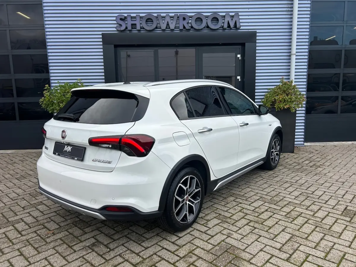 1.0 Life Camera|Applecarplay|Cruisecontrol|Stoelverwarming|Navi