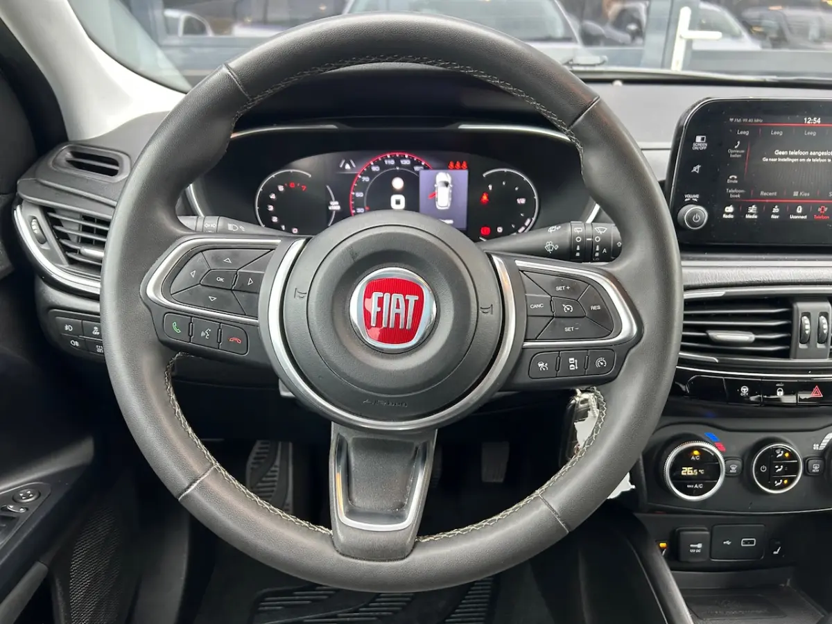 1.0 Life Camera|Applecarplay|Cruisecontrol|Stoelverwarming|Navi