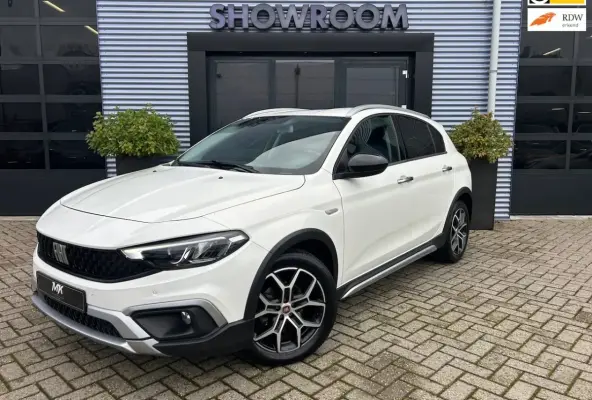 1.0 Life Camera|Applecarplay|Cruisecontrol|Stoelverwarming|Navi