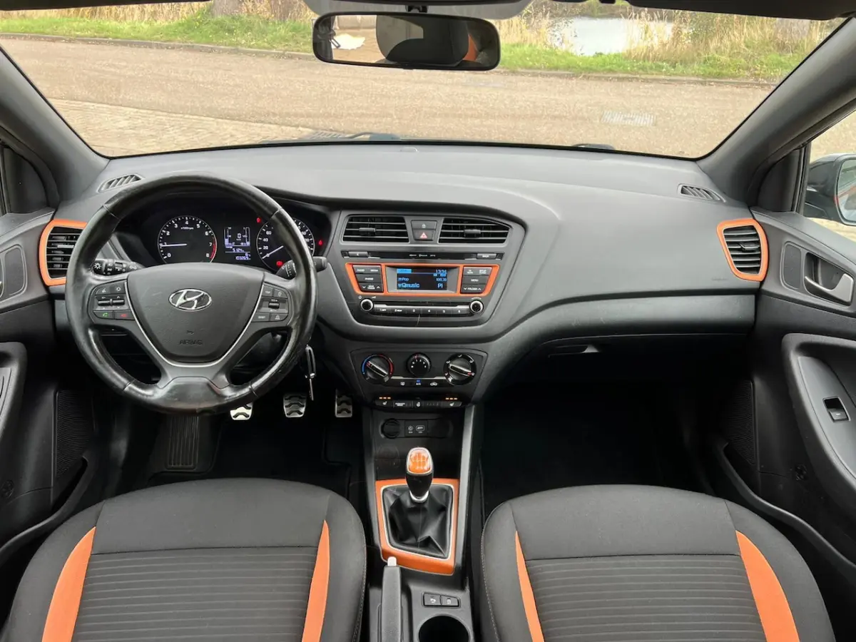 1.0 T-GDI Premium CROSS SPORT UNIEK