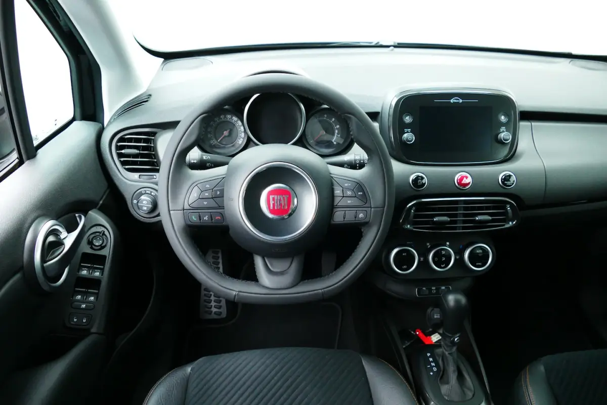 1.4 Turbo MultiAir Cross. Navi, Xenon, Clima, Cruise, 17"LMV, Haak 1200kg
