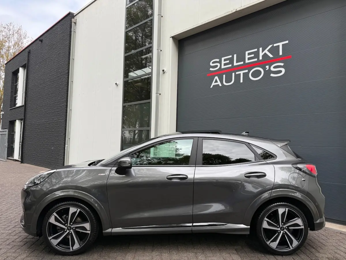 1.0 EcoBoost Hybrid ST-Line X 125 Pk Pano/Navi/LED/Adaptief Cruise/Climate/Camera/Carplay/
