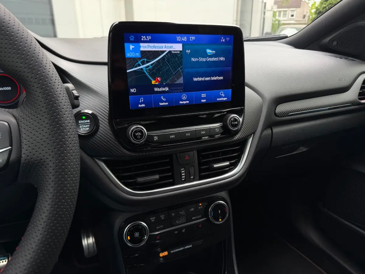 1.0 EcoBoost Hybrid ST-Line X 125 Pk Pano/Navi/LED/Adaptief Cruise/Climate/Camera/Carplay/