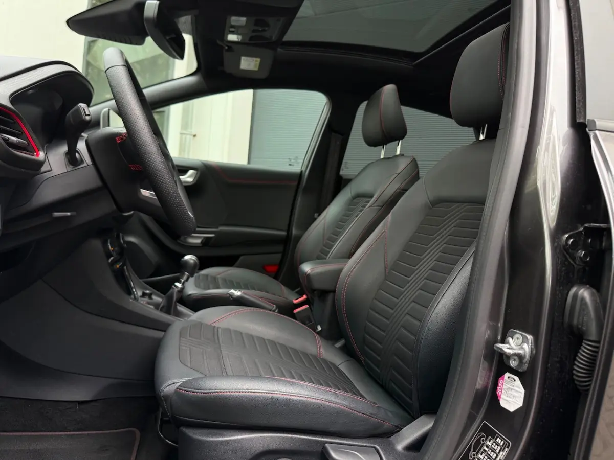 1.0 EcoBoost Hybrid ST-Line X 125 Pk Pano/Navi/LED/Adaptief Cruise/Climate/Camera/Carplay/