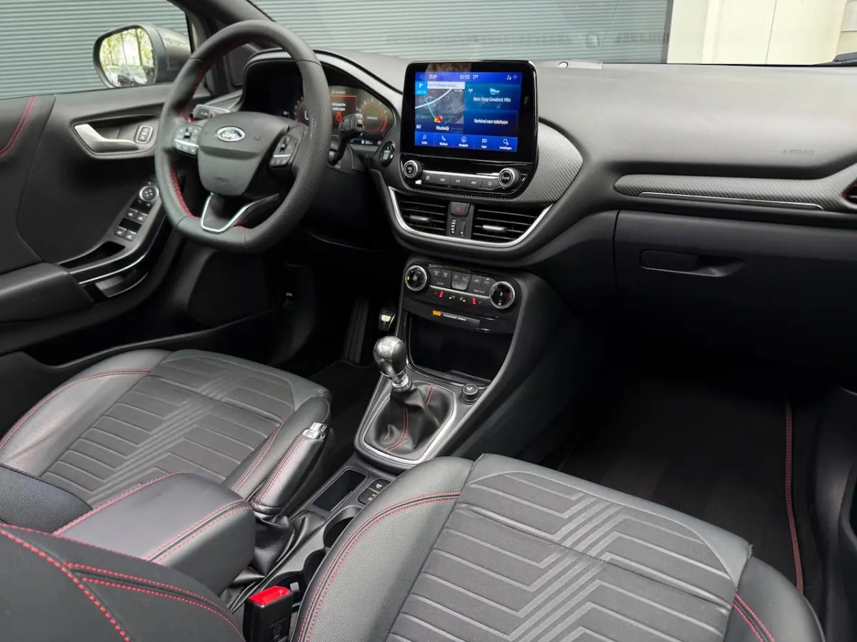 1.0 EcoBoost Hybrid ST-Line X 125 Pk Pano/Navi/LED/Adaptief Cruise/Climate/Camera/Carplay/
