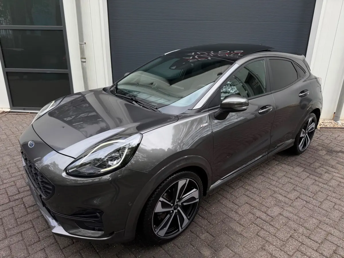 1.0 EcoBoost Hybrid ST-Line X 125 Pk Pano/Navi/LED/Adaptief Cruise/Climate/Camera/Carplay/