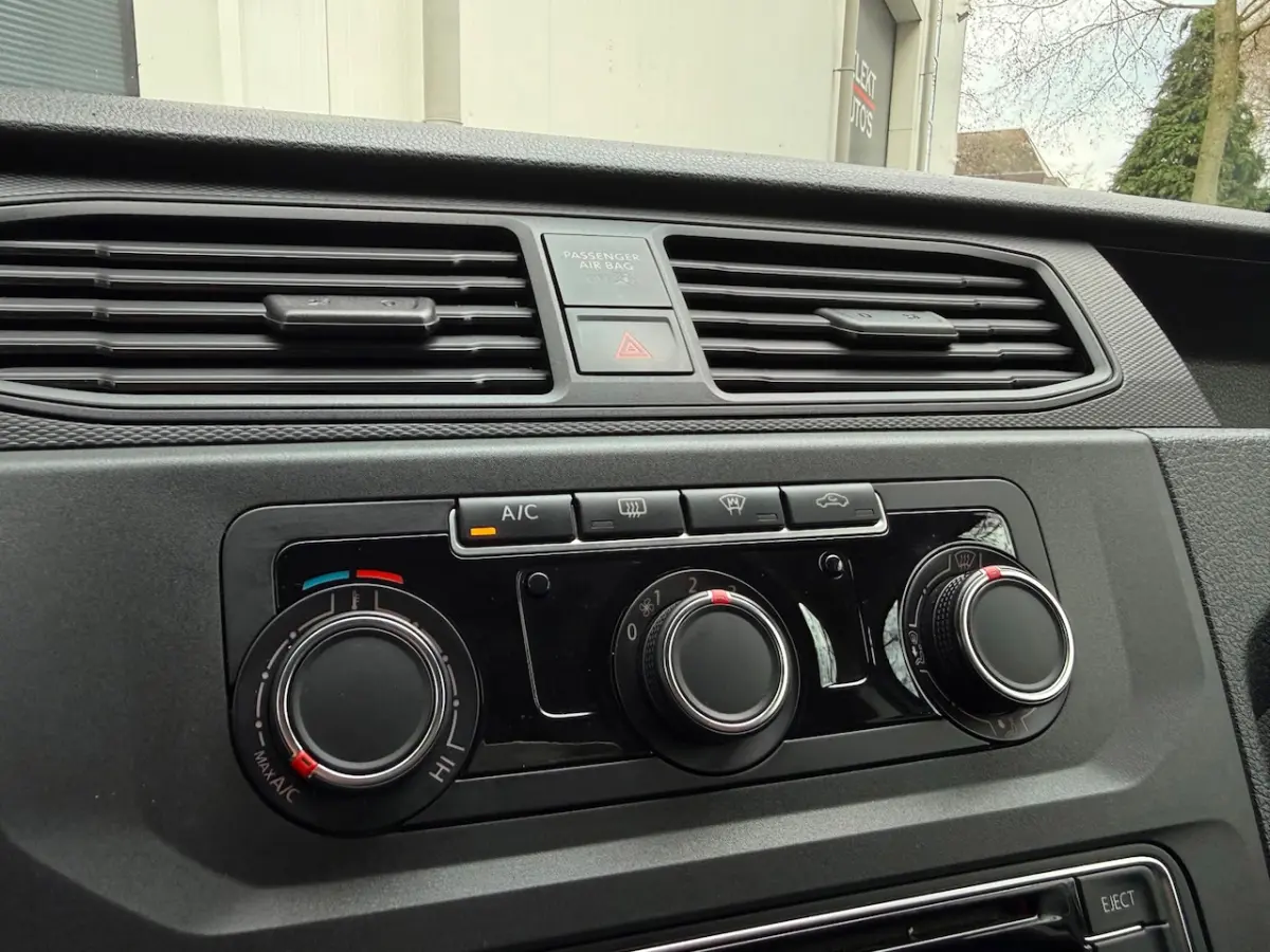 2.0 TDI BMT Highline DSG NAP Airco/Xenon/LED/Leder/Cruise/Trekhaak/Camera/Bluetooth/Car Pl