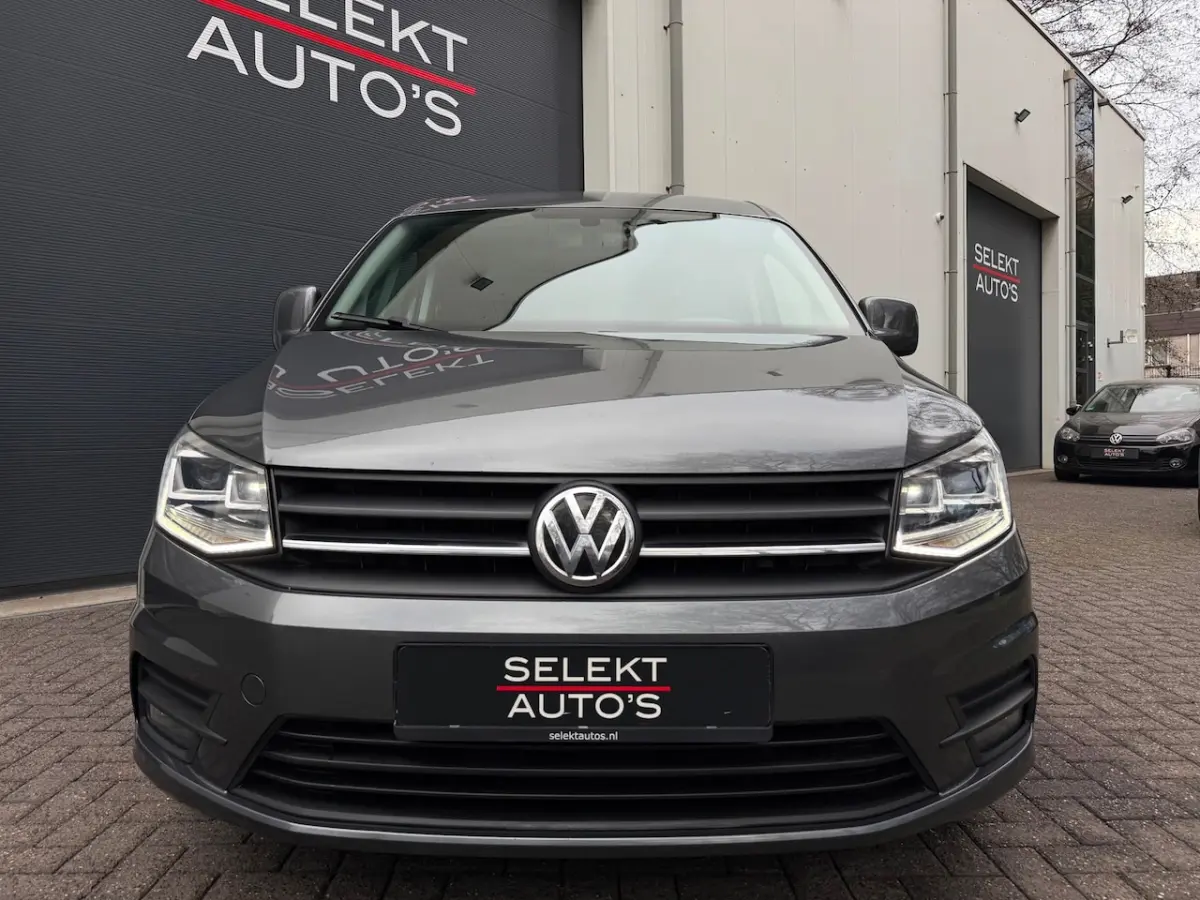 2.0 TDI BMT Highline DSG NAP Airco/Xenon/LED/Leder/Cruise/Trekhaak/Camera/Bluetooth/Car Pl