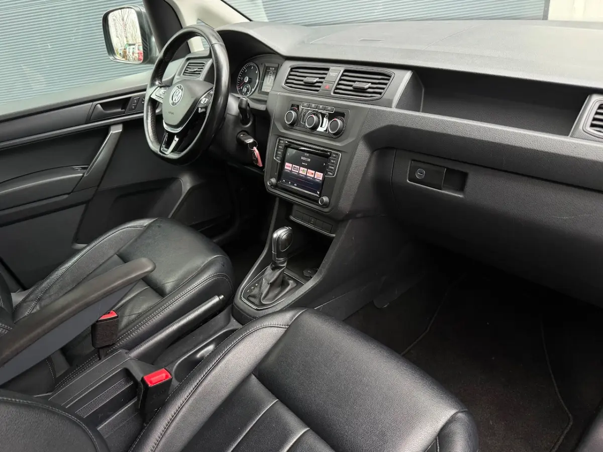 2.0 TDI BMT Highline DSG NAP Airco/Xenon/LED/Leder/Cruise/Trekhaak/Camera/Bluetooth/Car Pl