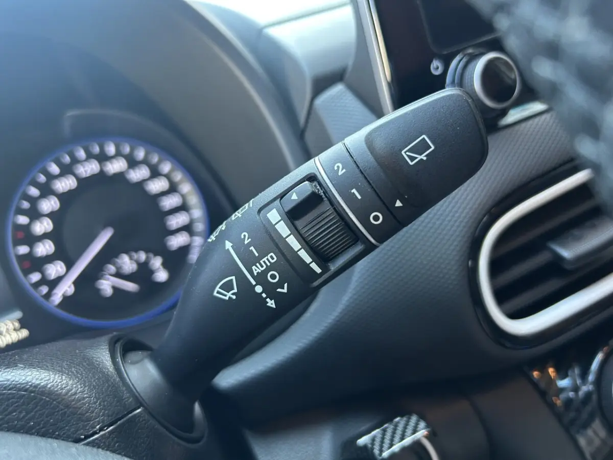 1.6 GDI HEV Premium // FULL LED // NAVI + CARPLAY // ELEK. STOELEN // KEYLESS // ADAPTIVE