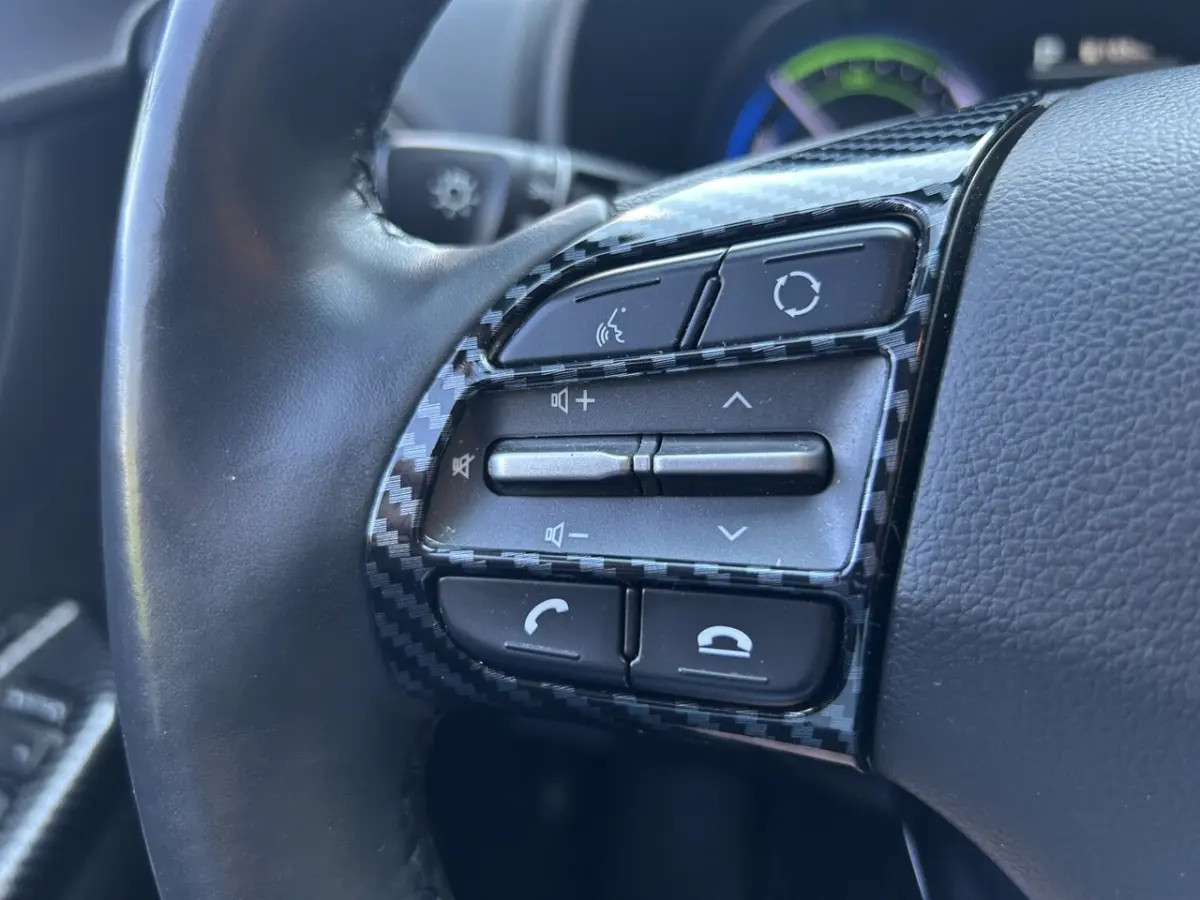 1.6 GDI HEV Premium // FULL LED // NAVI + CARPLAY // ELEK. STOELEN // KEYLESS // ADAPTIVE