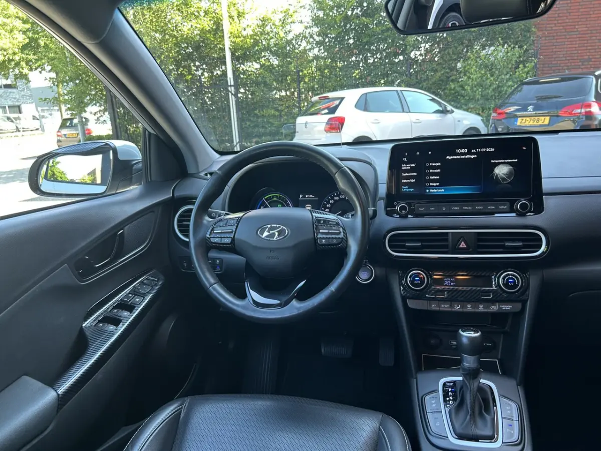 1.6 GDI HEV Premium // FULL LED // NAVI + CARPLAY // ELEK. STOELEN // KEYLESS // ADAPTIVE