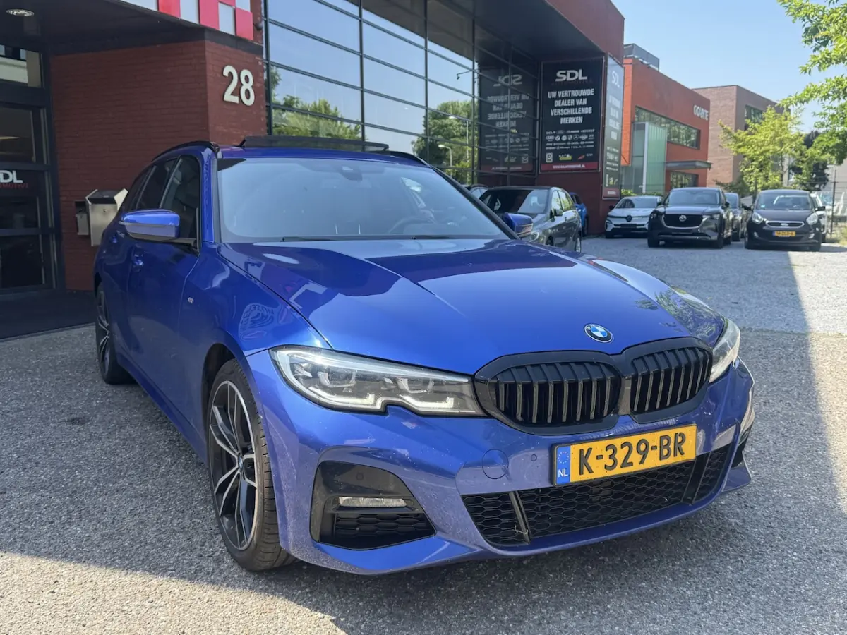 330e Business Edition Plus 81% SOH // M-SPORT // PANO // LED // CRUISE // HARMAN/KARDON //