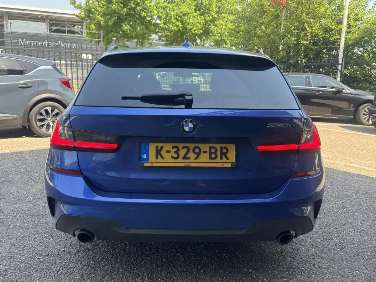 330e Business Edition Plus 81% SOH // M-SPORT // PANO // LED // CRUISE // HARMAN/KARDON //