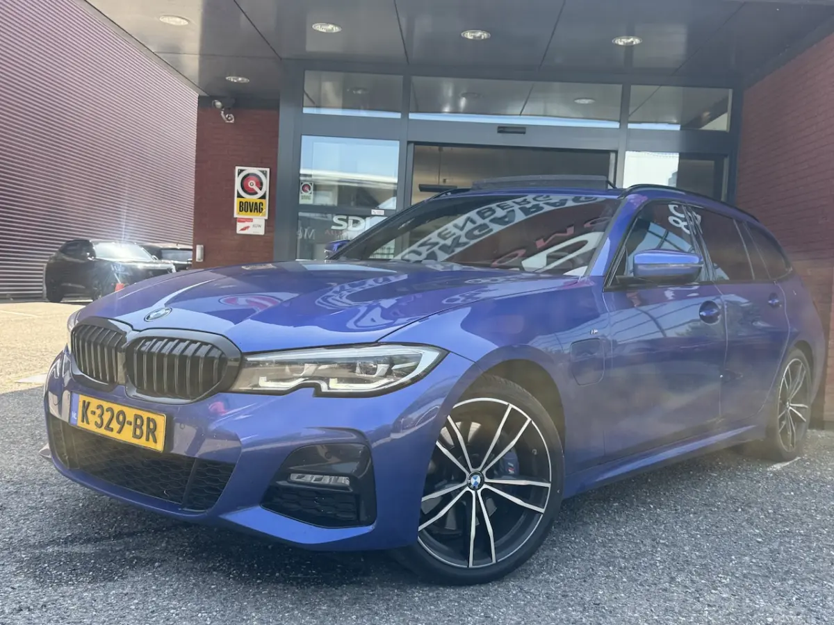 330e Business Edition Plus 81% SOH // M-SPORT // PANO // LED // CRUISE // HARMAN/KARDON //