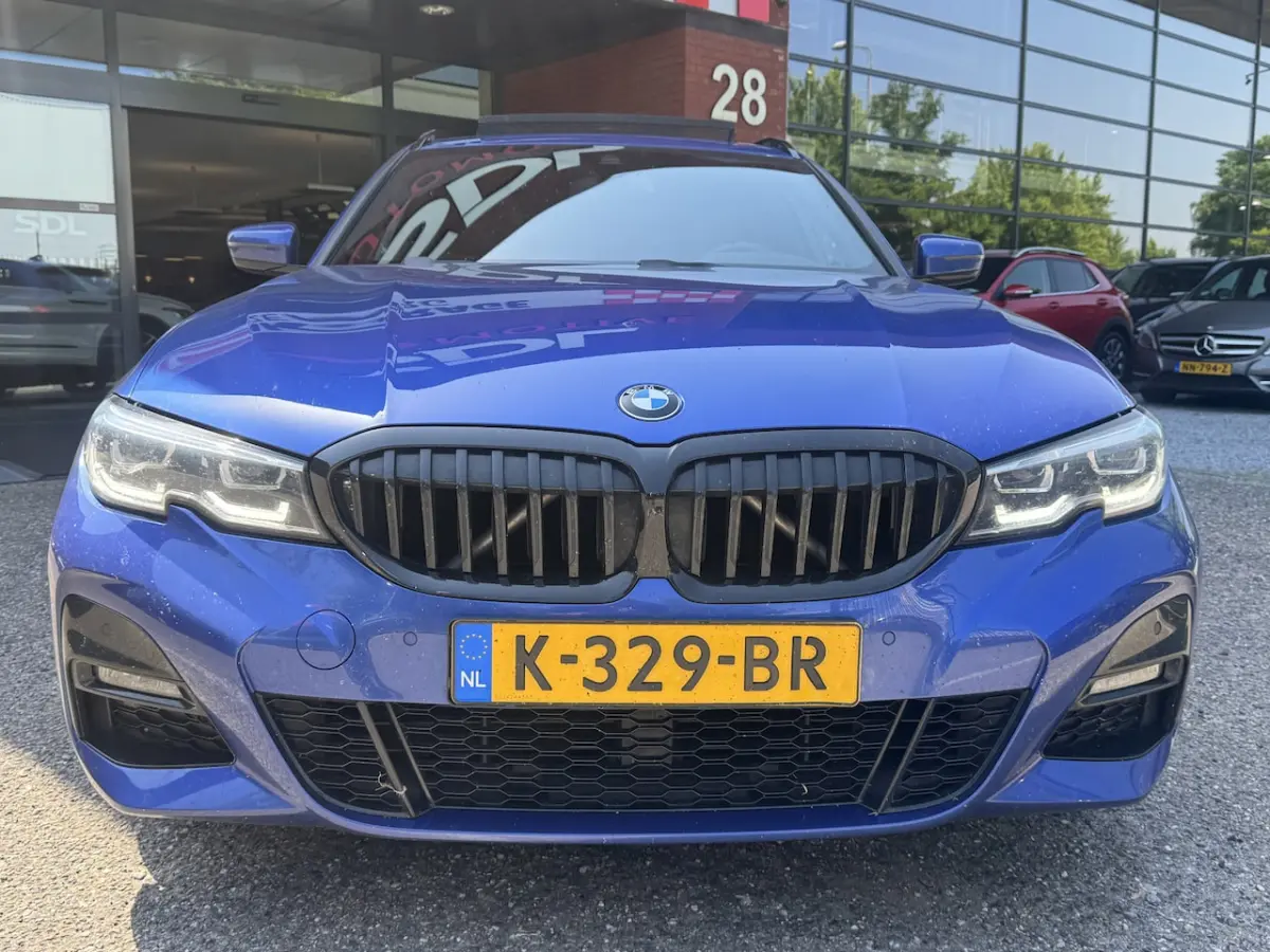 330e Business Edition Plus 81% SOH // M-SPORT // PANO // LED // CRUISE // HARMAN/KARDON //