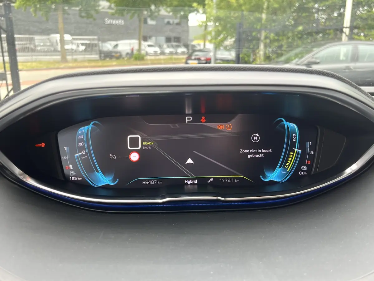 1.6 HYbrid 225 94% SOH Allure // LED // NAVI + CARPLAY // CLIMA // CAMERA // PDC V+A