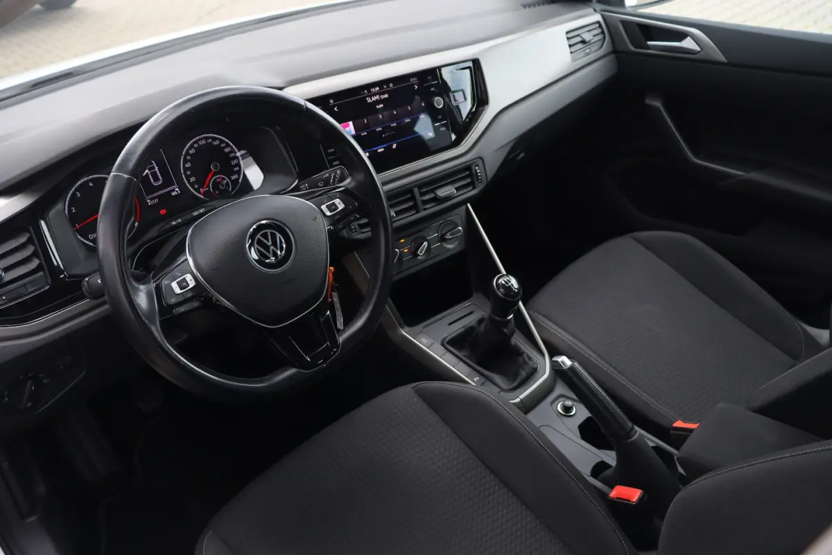 1.0 Polo | Carplay | DAB | PDC |