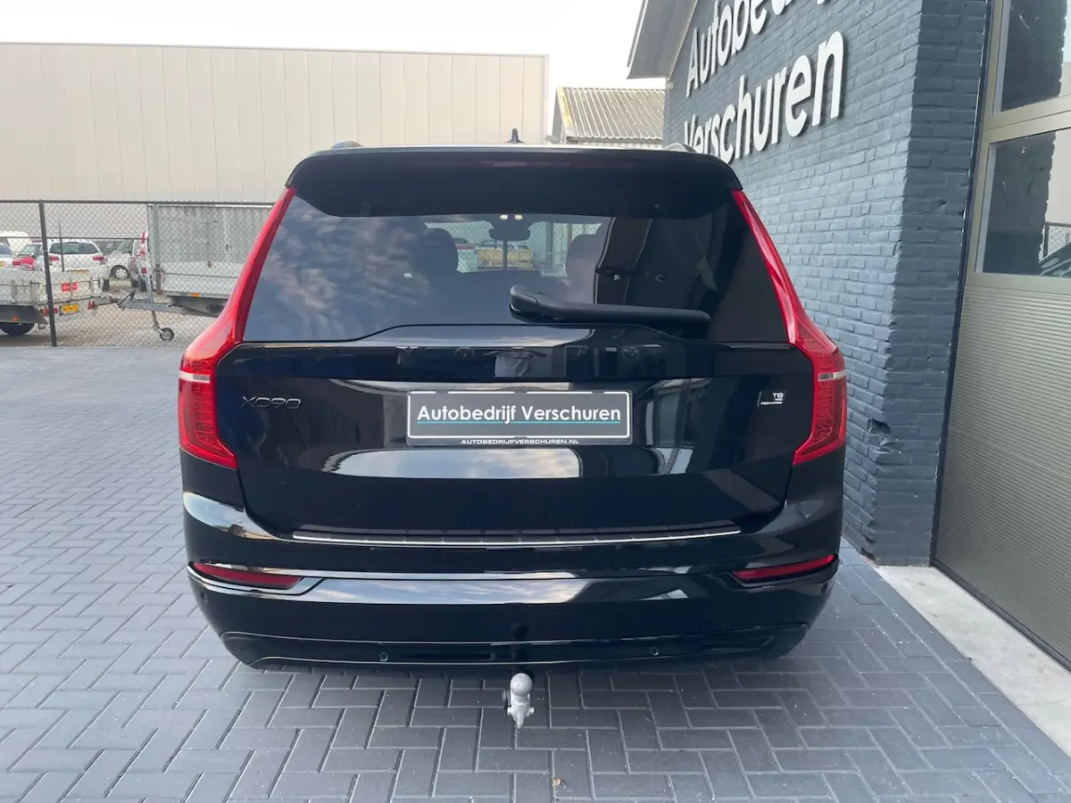 2.0 T8 Recharge AWD Plus dark 360Â° camera trekhaak stoelverwarming 22 inch