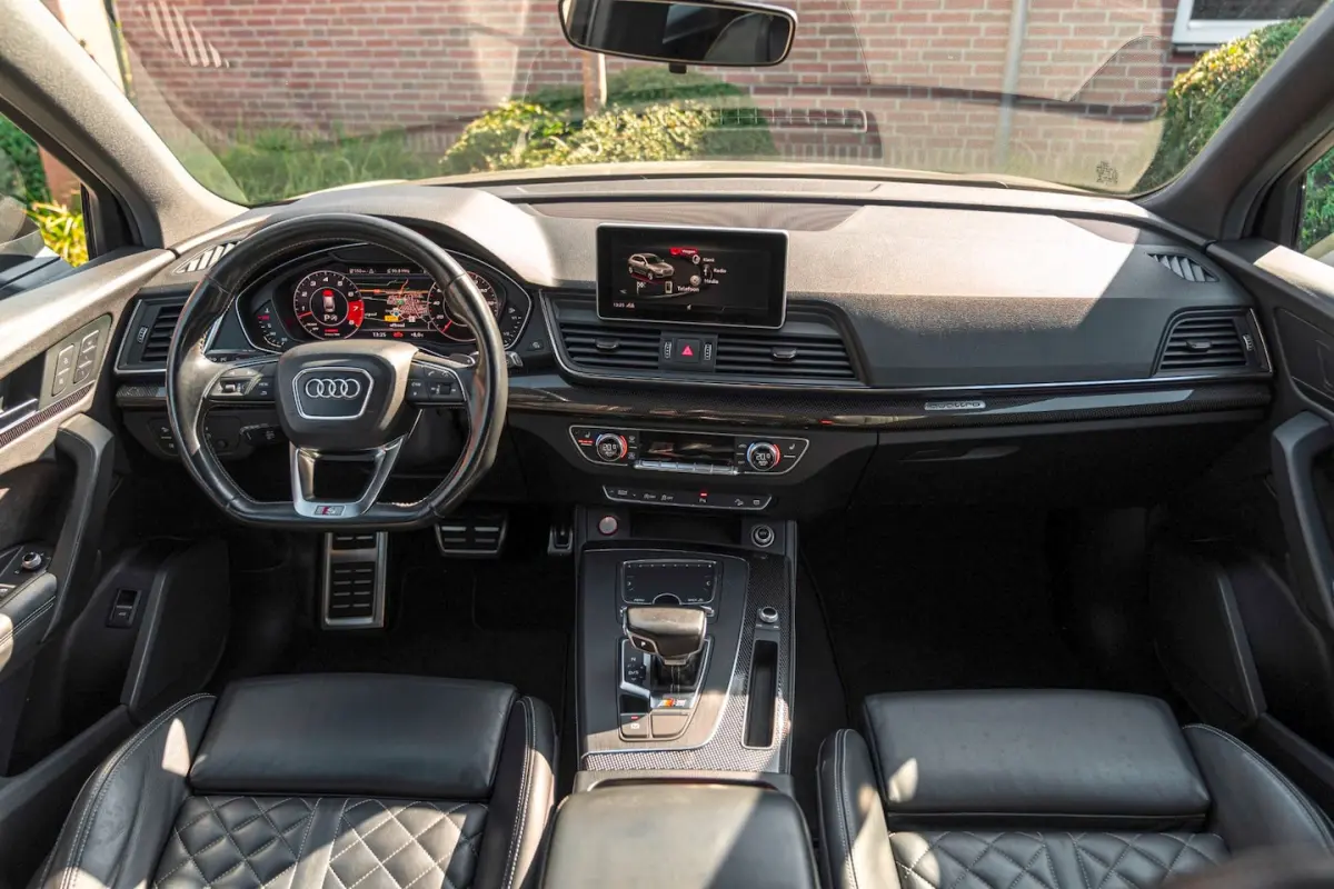 3.0 TFSI Quattro Quantum Grey Panoramadak RS-Zetels Carbon Virtual Ambiance 20''