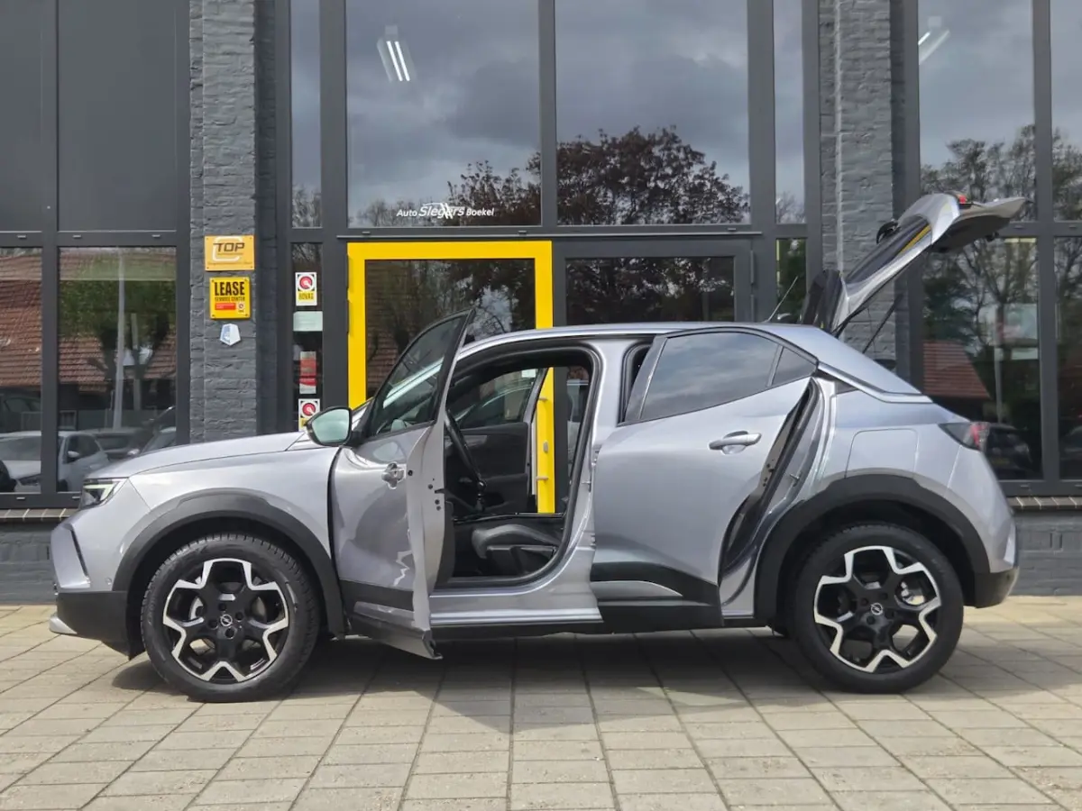 1.2 Ultimate | Alcantara Bekl | Camera | Park Sens. V + A | Stuur- en Stoelverwarming | An