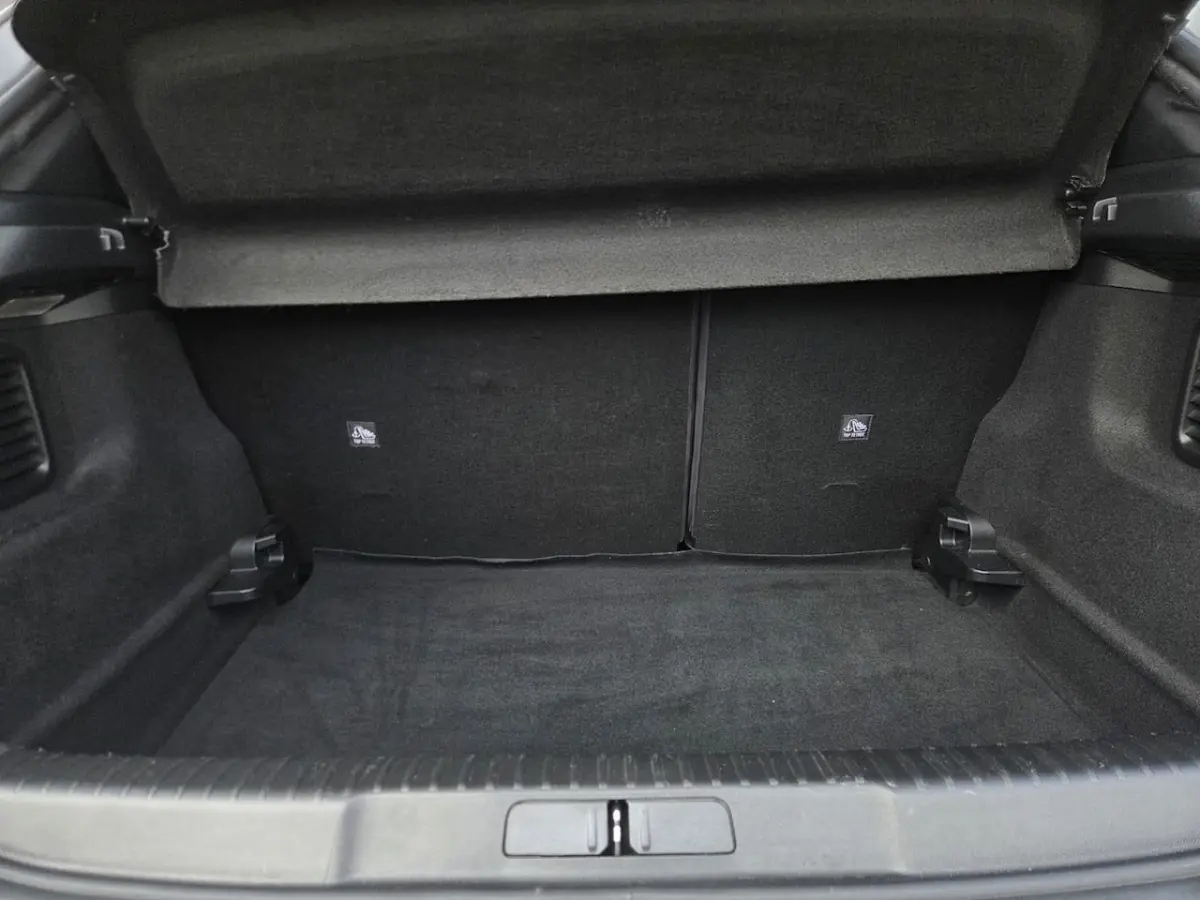 1.2 Ultimate | Alcantara Bekl | Camera | Park Sens. V + A | Stuur- en Stoelverwarming | An