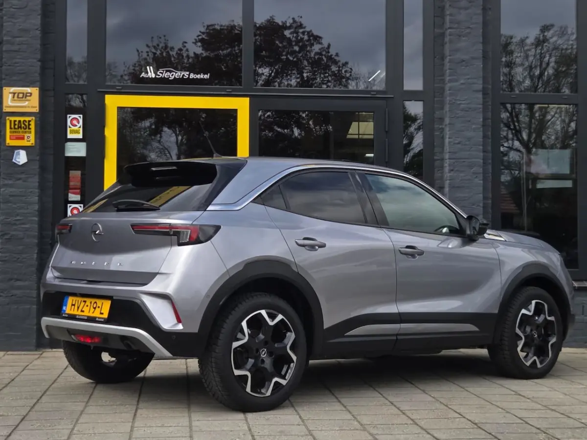 1.2 Ultimate | Alcantara Bekl | Camera | Park Sens. V + A | Stuur- en Stoelverwarming | An