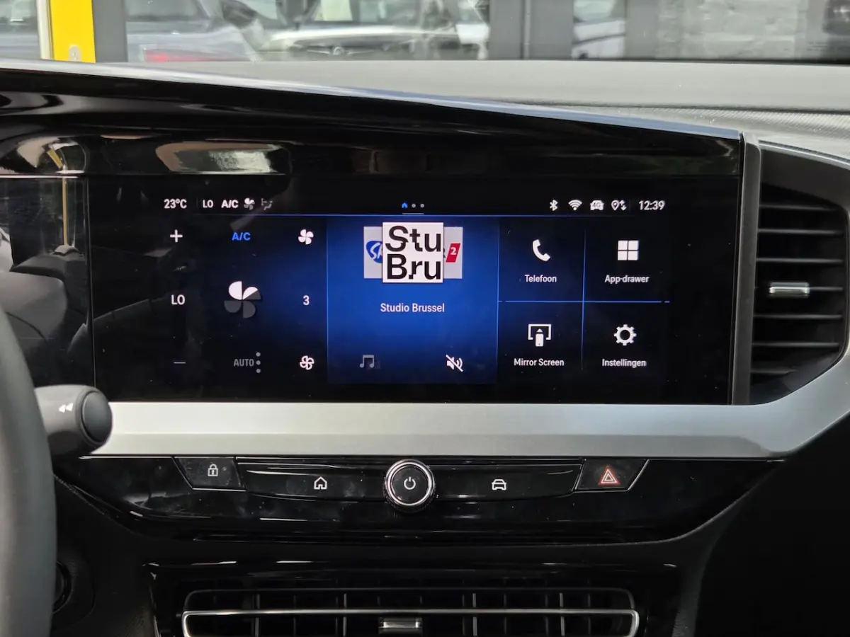 1.2 Turbo Hybrid Automaat | Camera + Sensoren | BT Carplay | BT Android Auto | Climate | C