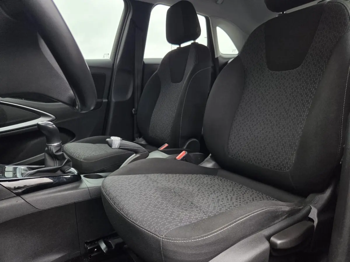 1.2 Turbo Trekhaak | Apple Carplay | Android Auto | Parkeersensoren Achter | Cruise Contro