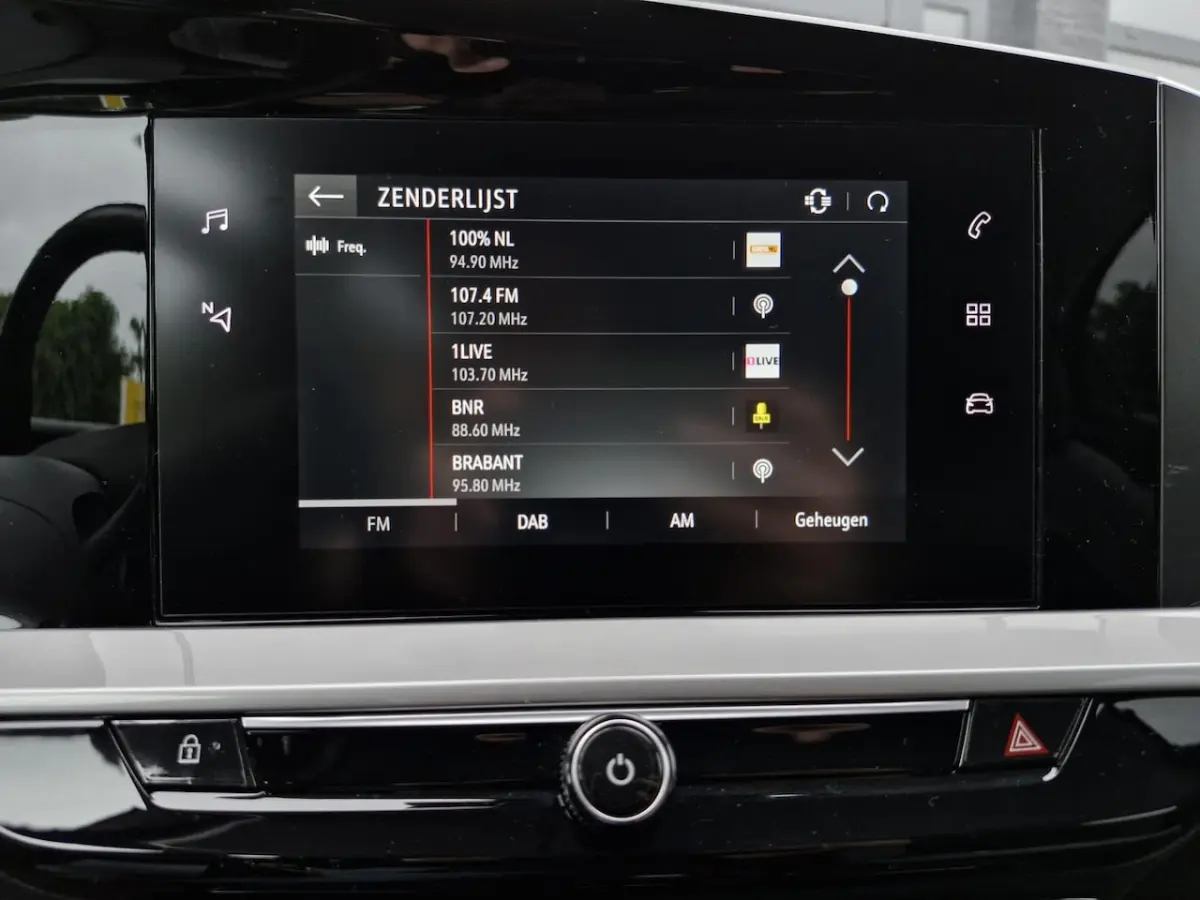1.2 Turbo Elegance 130PK Automaat | Stoelv + Stuurv | Camera + Sensoren | Climate | Carpla