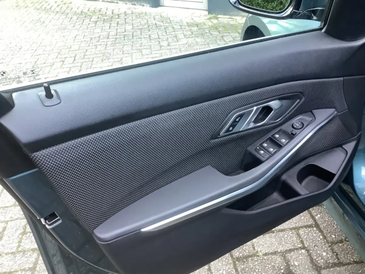 318i Executive Edition / 1e eigenaar / dealer onderhouden