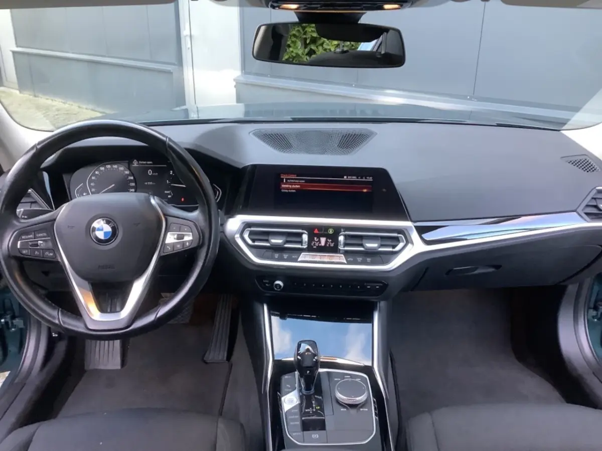 318i Executive Edition / 1e eigenaar / dealer onderhouden