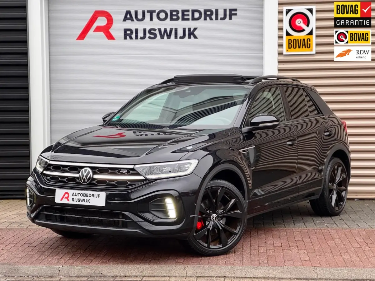 1.5 TSI 3x R-Line Pano/Keyless/IQ.Light/Camera