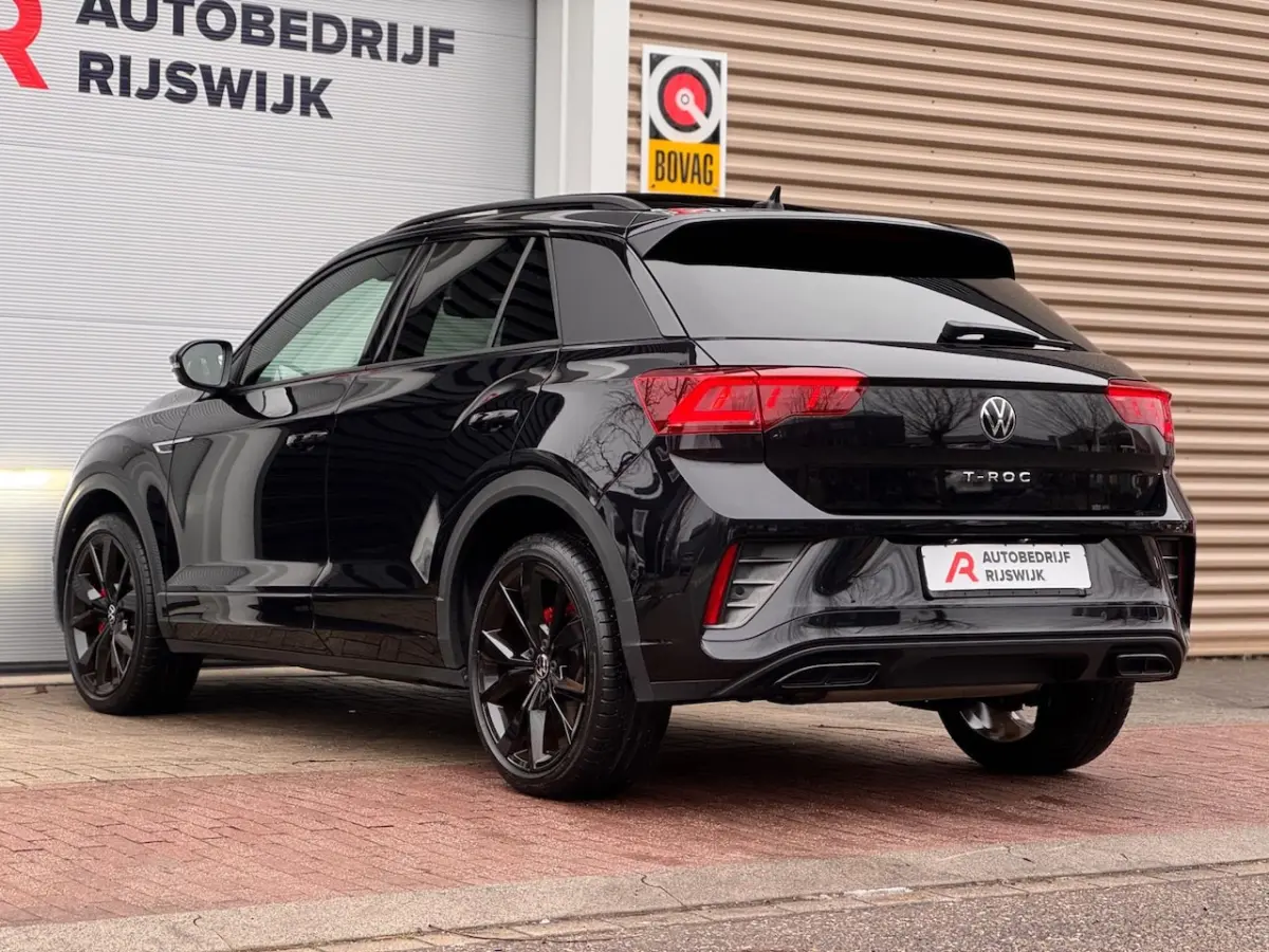 1.5 TSI 3x R-Line Pano/Keyless/IQ.Light/Camera