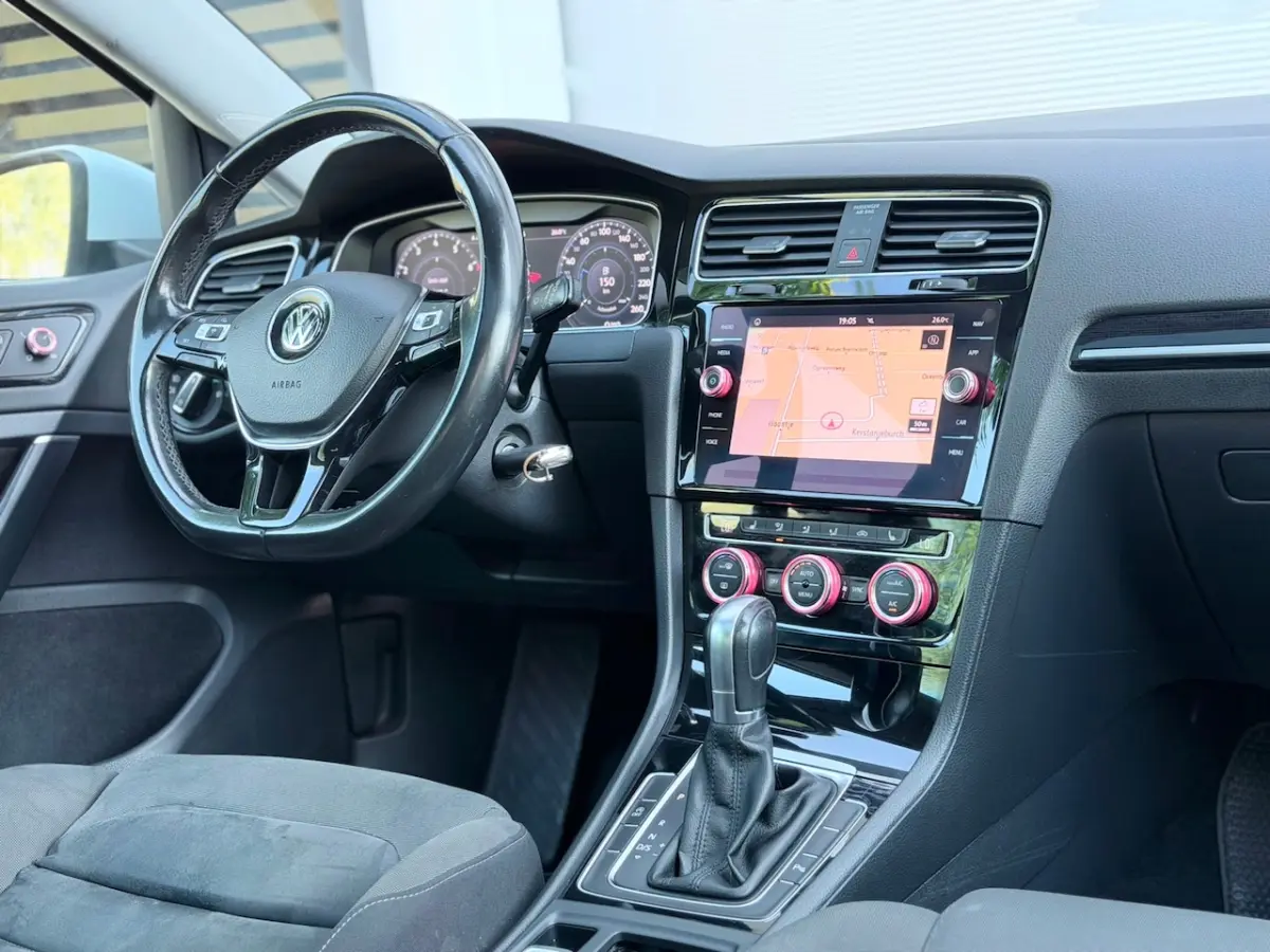 1.4 TSI Highline Business R Pano/Virtual/AppleCar