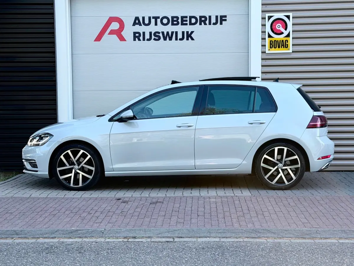 1.4 TSI Highline Business R Pano/Virtual/AppleCar
