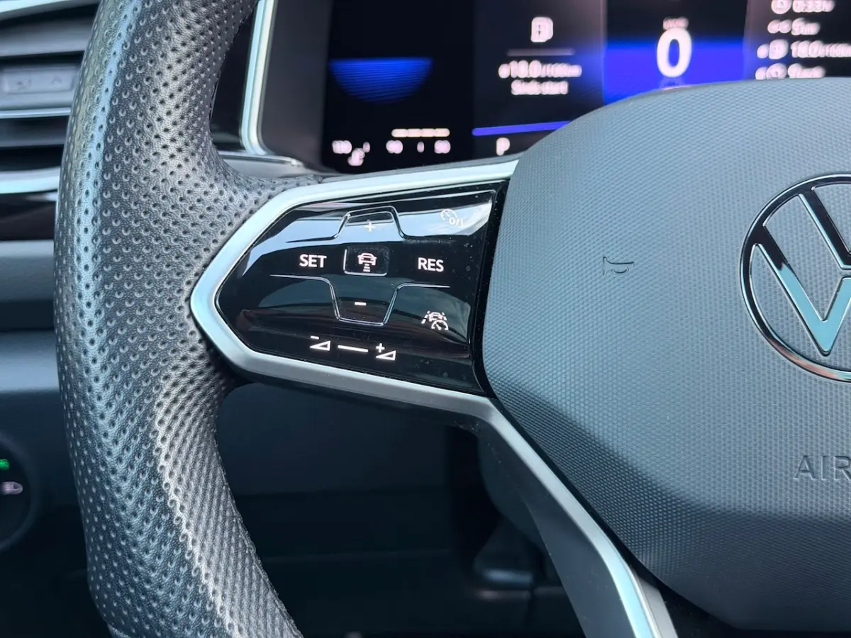 1.5 TSI 3xR-Line Pano/Keyless/Camera
