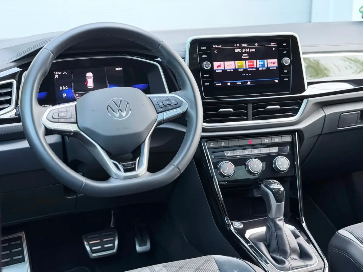 1.5 TSI 3xR-Line Pano/Keyless/Camera