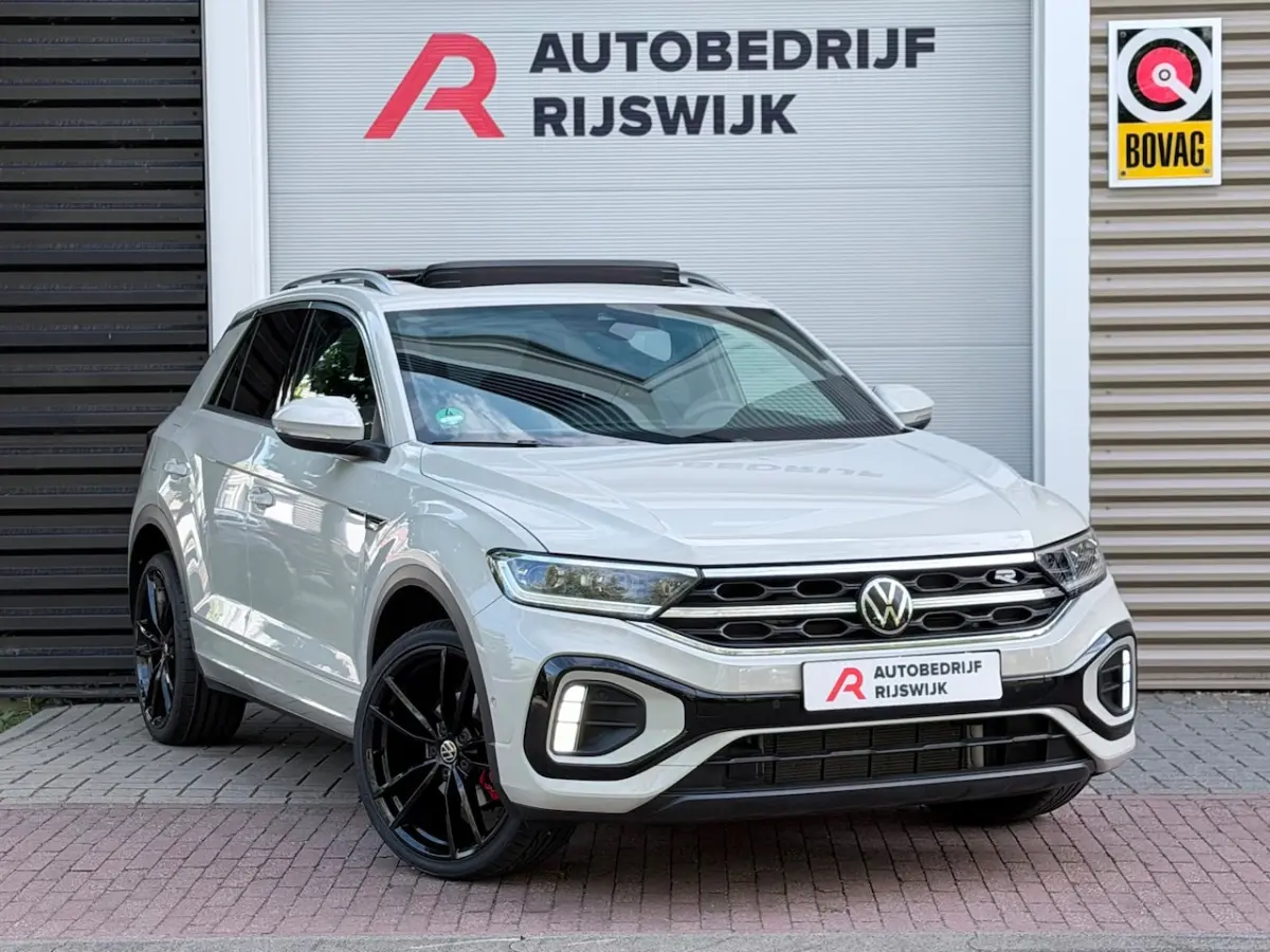 1.5 TSI 3xR-Line Pano/Keyless/Camera