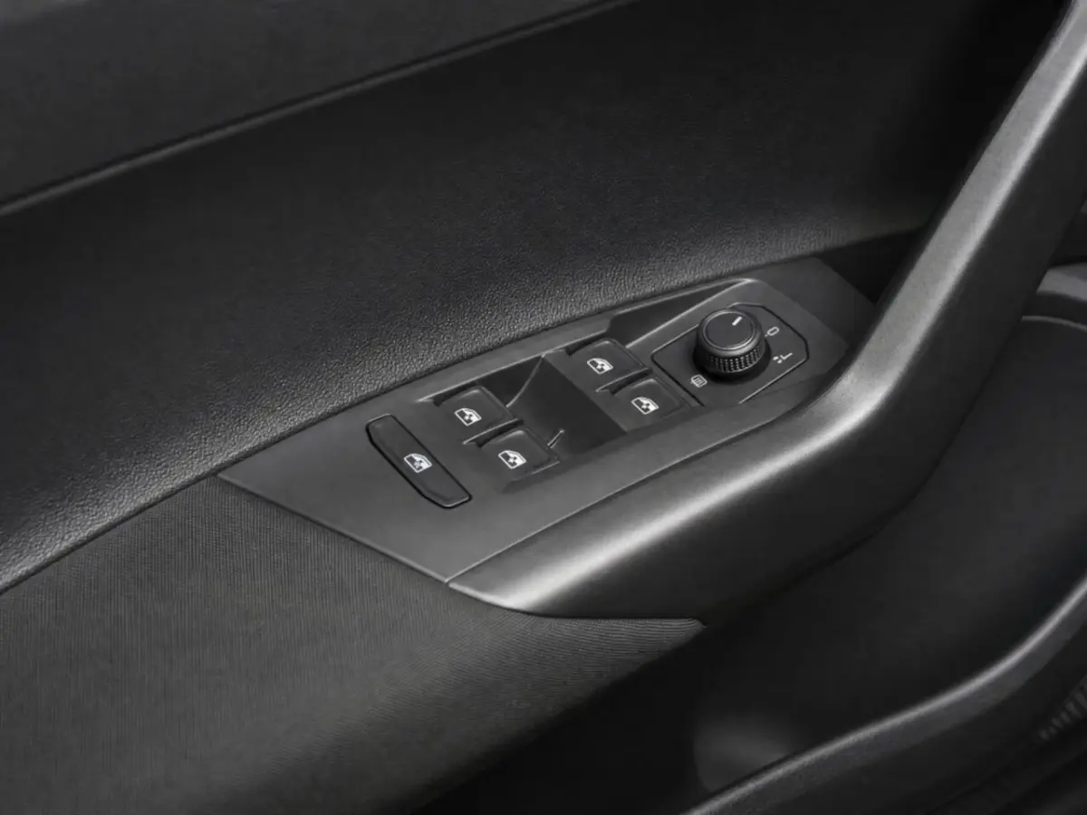 1.0 TSI R-Line Bns | Elektr. Panorama dak | Adapt. Cruise |