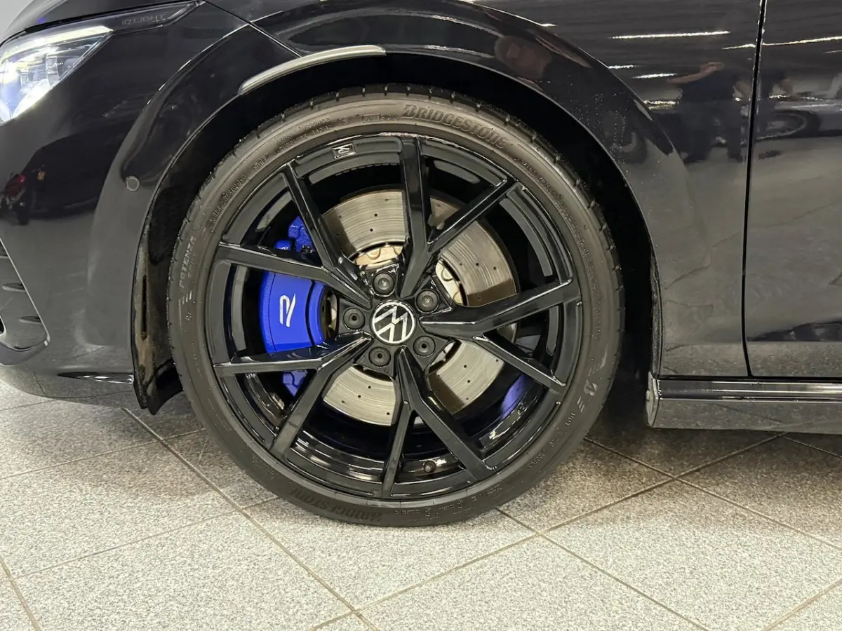 R Performance 2.0 4M Pano|Akra|HUD|320pk