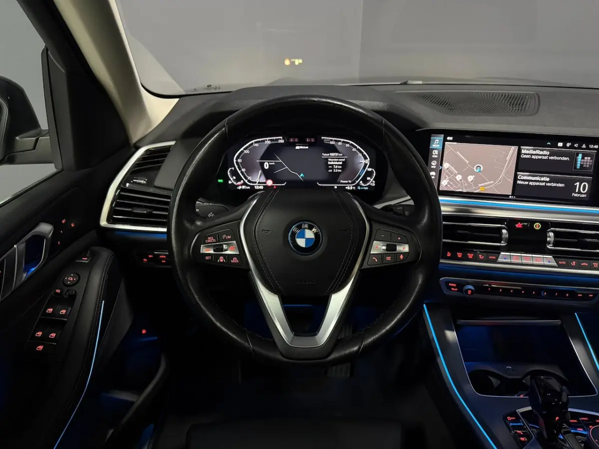 xDrive45e Executive HUD|Pano|Camera