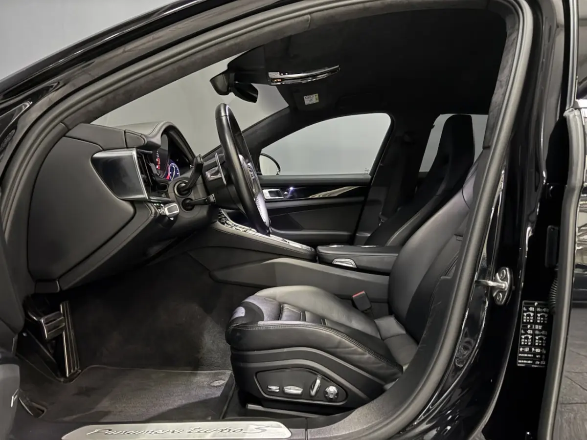 4.0 Turbo S E-Hybrid Keramisch|SportChrono|Sportdesign