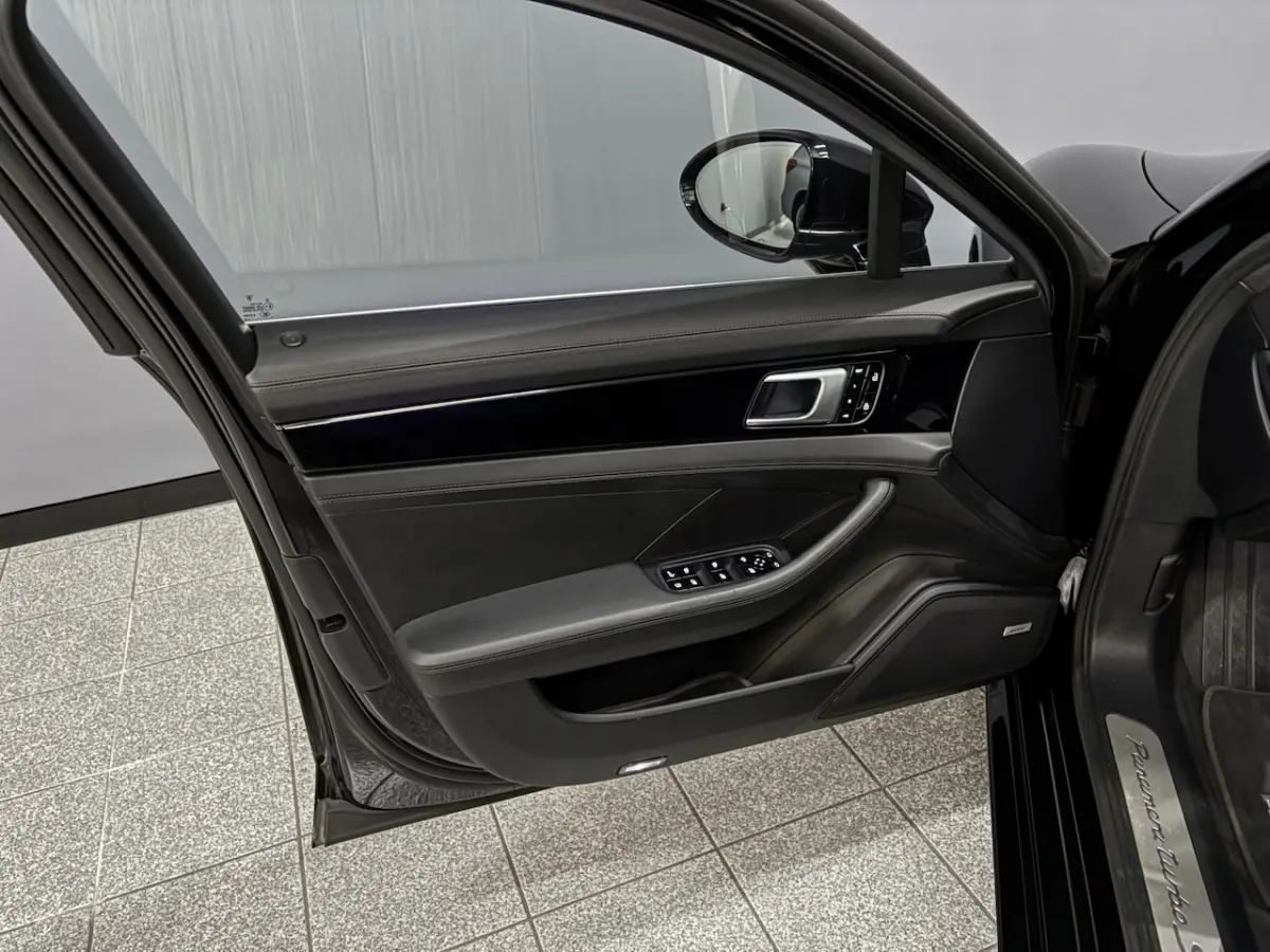 4.0 Turbo S E-Hybrid Keramisch|SportChrono|Sportdesign