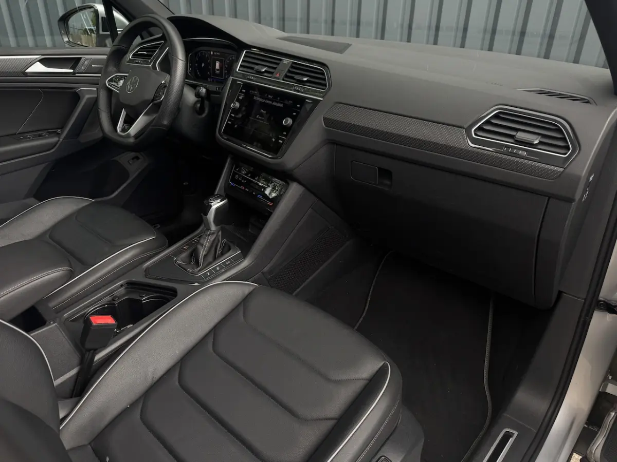 1.5 TSI R-Line 150 pk Elektr Leder, Panoramadak, BTW