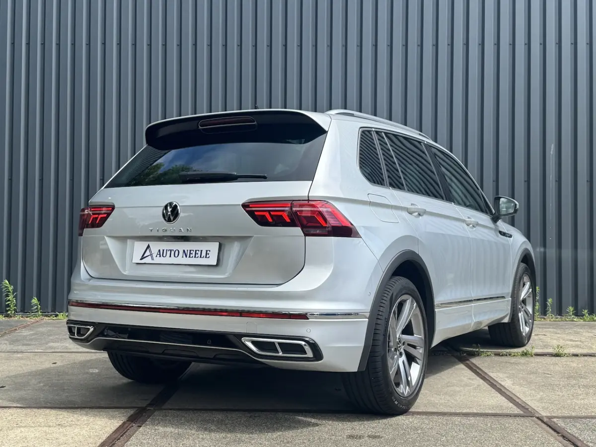 1.5 TSI R-Line 150 pk Elektr Leder, Panoramadak, BTW