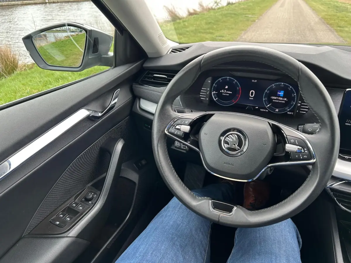 1.0 TSI Business Edition Plus Elec. Trekhaak / Stuur/Stoel verwarming