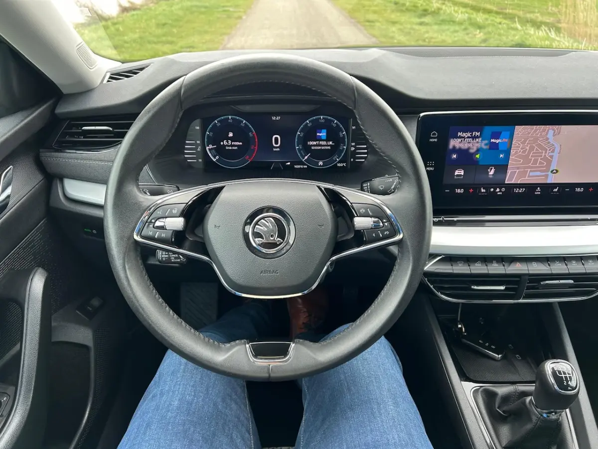 1.0 TSI Business Edition Plus Elec. Trekhaak / Stuur/Stoel verwarming