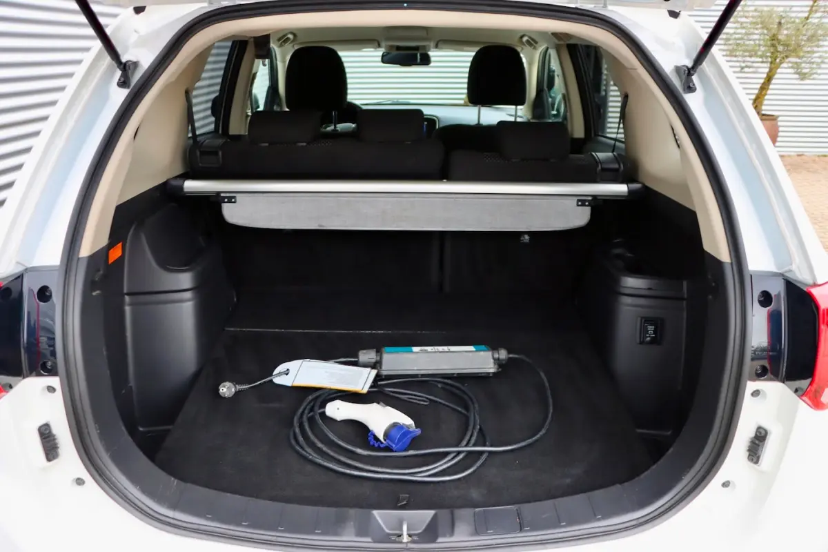 2.4 PHEV Pure | CARPLAY | CAMERA | STOELVERWARMING